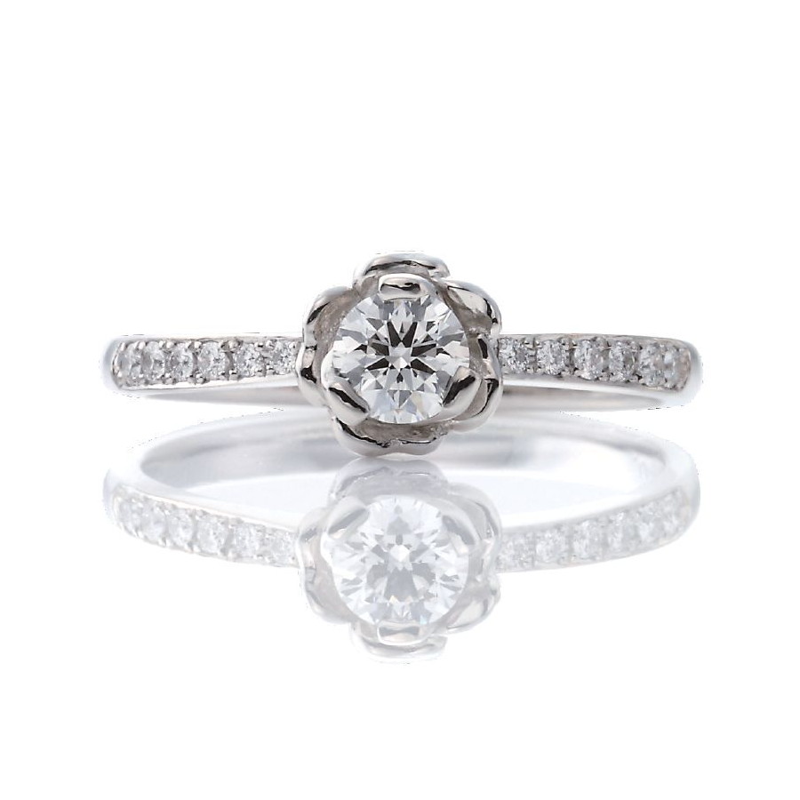 マハラジャダイヤモンドリング　婚約指輪（エンゲージリング）　9号 マハラジャダイヤモンドリング 婚約指輪（エンゲージリング） 9号